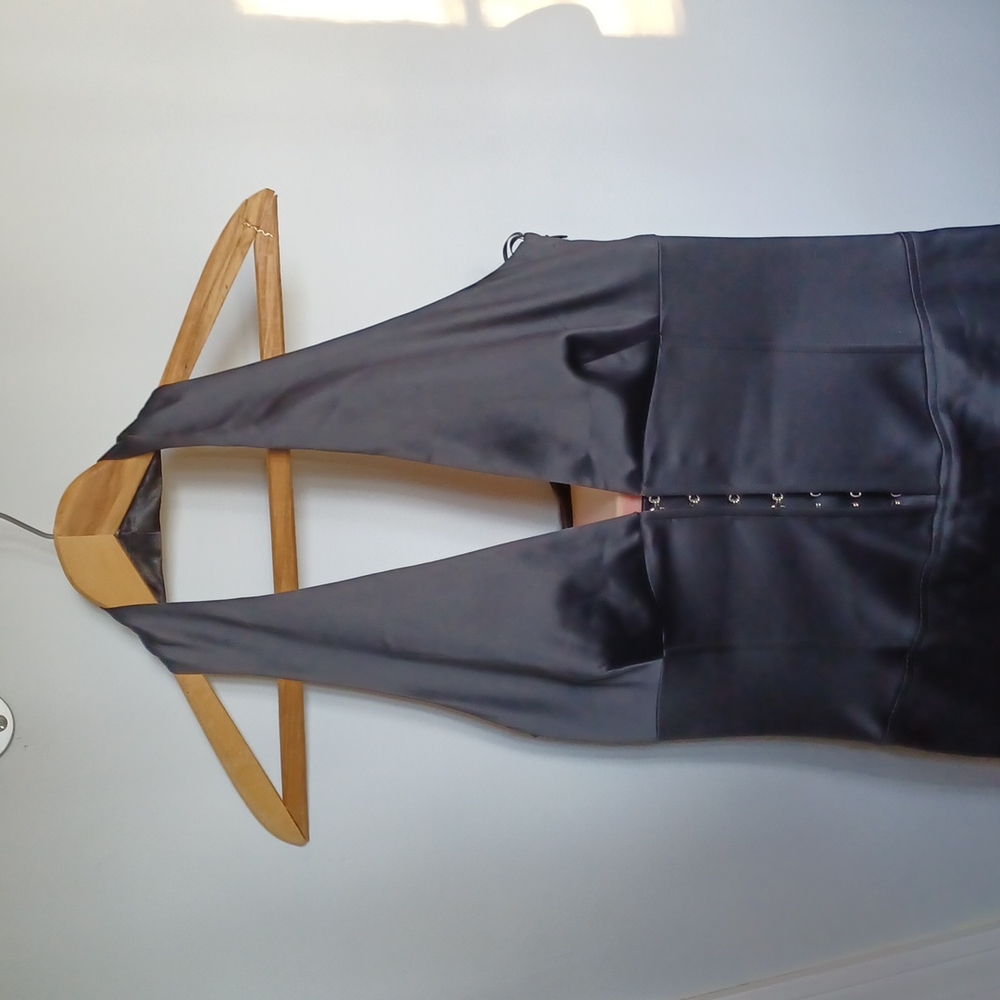Laundry by Shelli Segal Unique Sexy Halter Dress Size 12